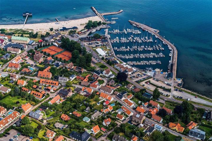Laegenhet / Studio I Centrala Bastad Bagian luar foto